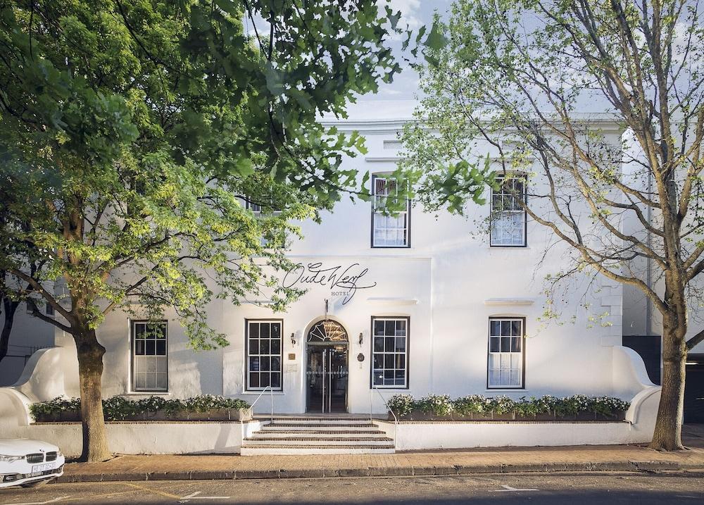 Oude Werf Hotel Stellenbosch Bagian luar foto